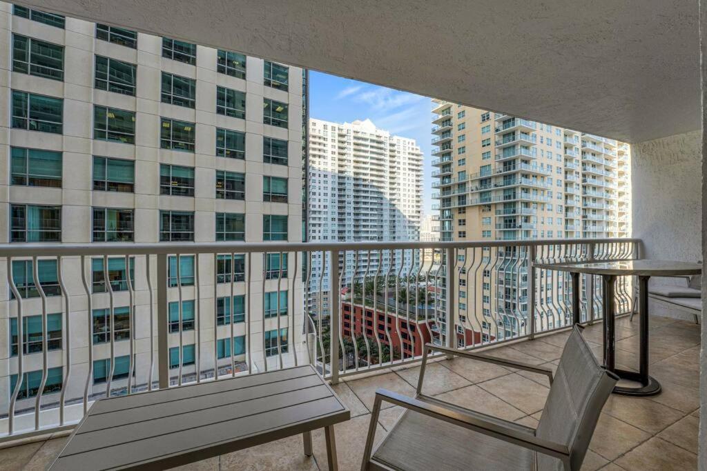 Impressive Unit In The Heart Of Brickell W Parking Appartement